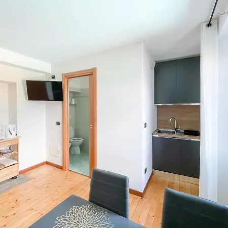 Blue House By Design Apartamento Bellano