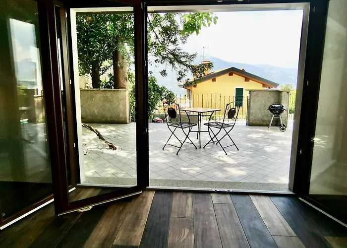 Blue House By Design Lejlighed Bellano