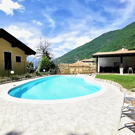 דירה Blue House By Design *