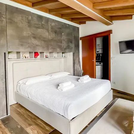 Blue House By Design * בלאנו