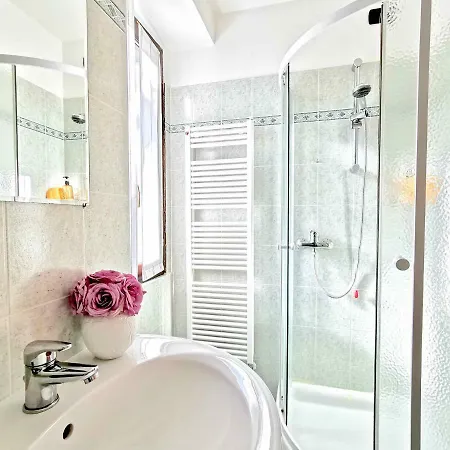 Apartman Blue House By Design Bellano