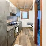 Blue House By Design Daire *
